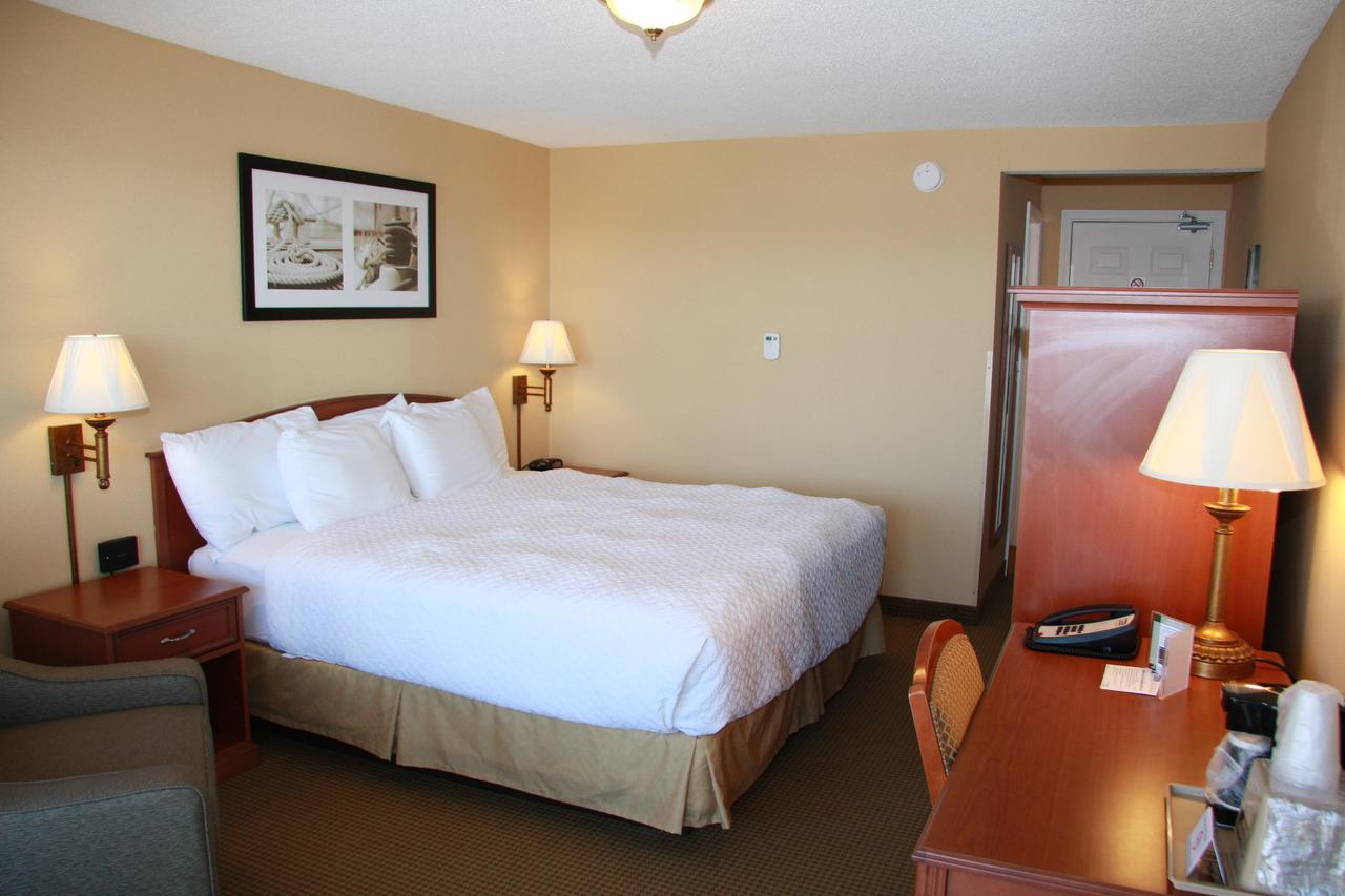 Budget Host Inn & Suites Saint Ignace Exteriér fotografie