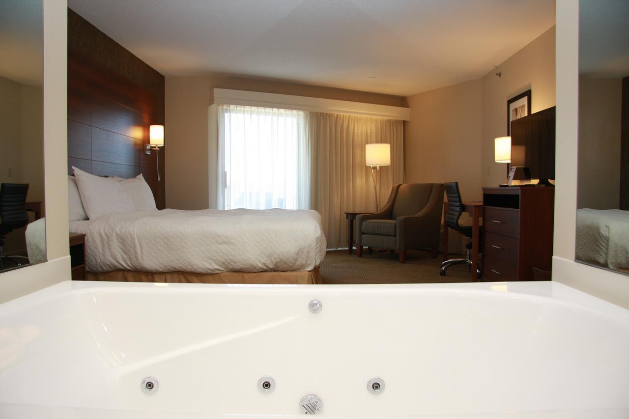 Budget Host Inn & Suites Saint Ignace Exteriér fotografie
